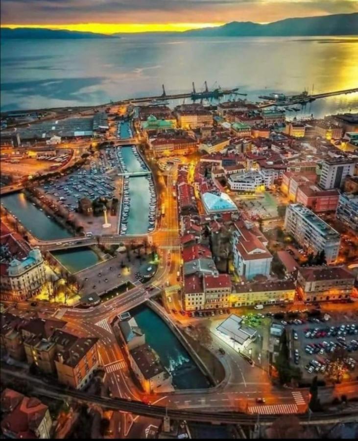 In The Centar Apartment Рієка Екстер'єр фото