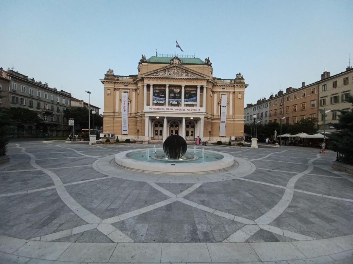 In The Centar Apartment Рієка Екстер'єр фото